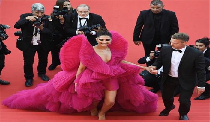 कान्स में दीपिका का टशन 
