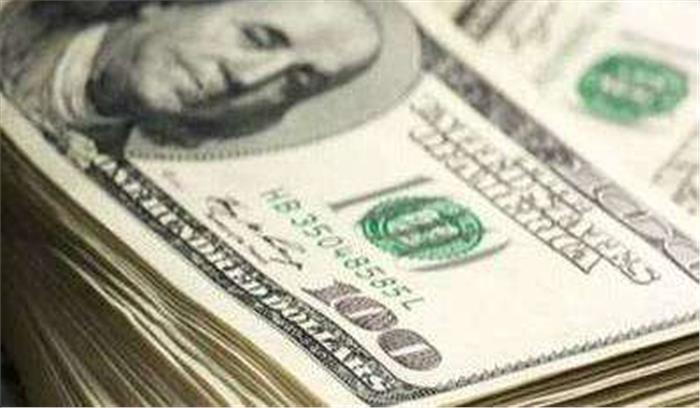 मजबूत आर्थिक आंकड़ों से अमेरिकी डॉलर चढ़ा