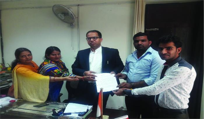 कामचोरी पर निबंध, प्राथमिक शिक्षक ने जताई आपत्ति