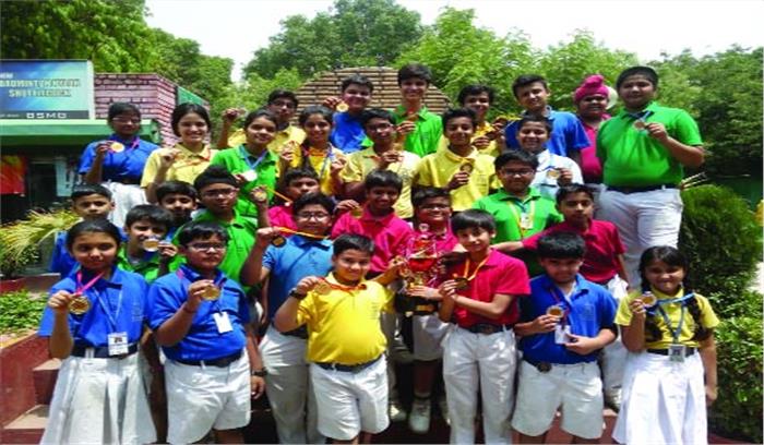 शतरंज प्रतियोगिता में रायन के बच्चे बने ओवर ऑल चैम्पियन शतरंज प्रतियोगिता में रायन के बच्चे बने ओवर ऑल चैम्पियन