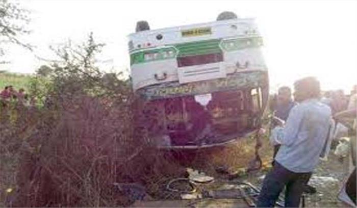 दिल्ली में सड़क दुर्घटना में बच्चे और व्यक्ति की मृत्यु