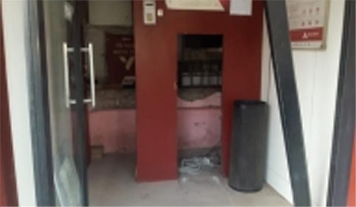 दिल्ली : एटीएम मशीन ले गए उखाड़, निकले महज 55 हजार
