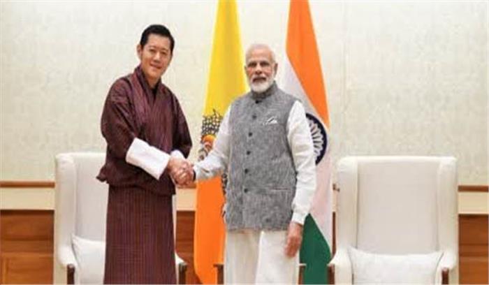 भूटान नरेश और प्रधानमंत्री शेरिंग ने मोदी को बधाई दी