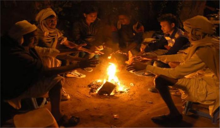 दिल्ली में ठंड का कहर जारी