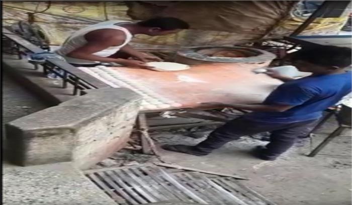 दिल्ली के होटल में कथित रूप से रोटियों पर थूकने वाले दो गिरफ्तार