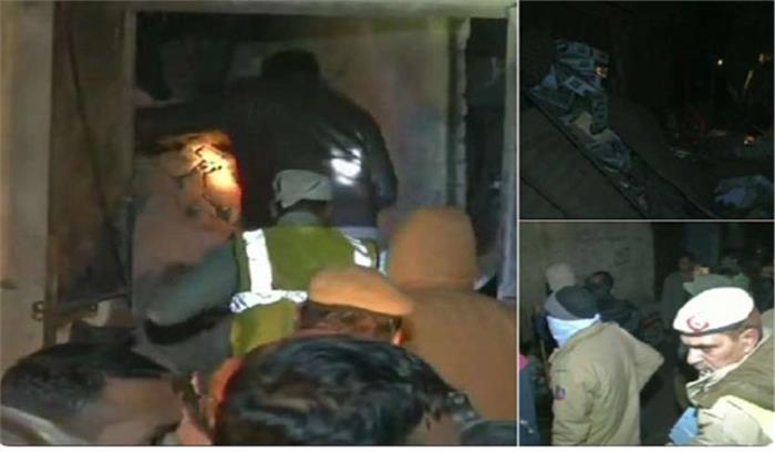 दिल्ली : फैक्ट्री में कंप्रेसर फटने से 6 की मौत