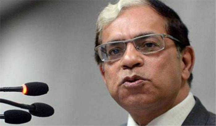 जस्टिस सीकरी को सरकार ने दिया सीएसएटी का बड़ा तोहफा