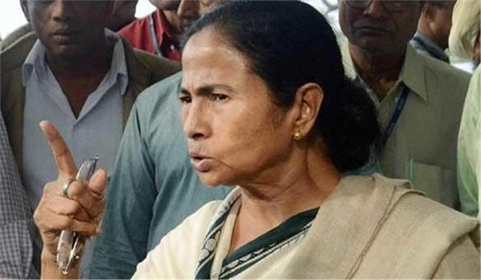 ममता के गढ़ में ‘जय श्री राम’ पर फिर मचा सियासी घमासान