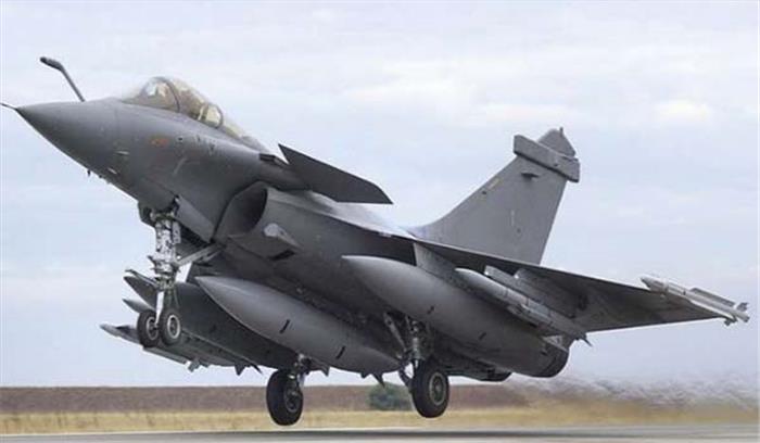 राफेल मामला: सुनवाई के दौरान किसी भी तरह के दस्तावेज लेने से सुप्रीम कोर्ट ने किया इन्कार