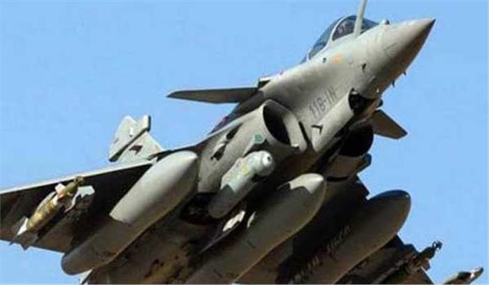 वायुसेनाध्यक्ष के बंगले के बाहर राफेल तैनात, सामने है कांग्रेस मुख्यालय