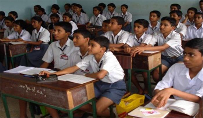 दिल्ली के सरकारी स्कूलों में 8वीं तक के छात्रों को नहीं देनी होगी परीक्षा : शिक्षा निदेशालय