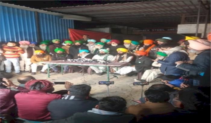 संयुक्त किसान मोर्चा की प्रदर्शनकारियों से अपील, शांतिपूर्वक निकालें परेड