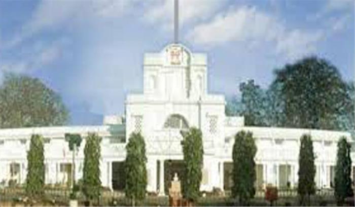 दिल्ली में कमाई बढ़ी, स्वास्थ्य, शिक्षा के क्षेत्र में सुधार