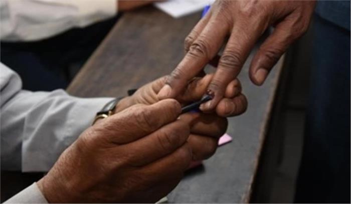 दिल्ली चुनाव : नए मतदाताओं के लिए फिर सुनहरा मौका दिल्ली चुनाव : नए मतदाताओं के लिए फिर सुनहरा मौका