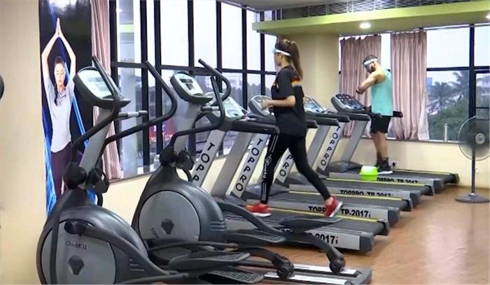 राजधानी दिल्ली में सोमवार से खुल सकते हैं जिम तथा योग केंद्र