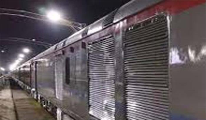 जलपाईगुड़ी तक बिजली से चलेगी ट्रेन