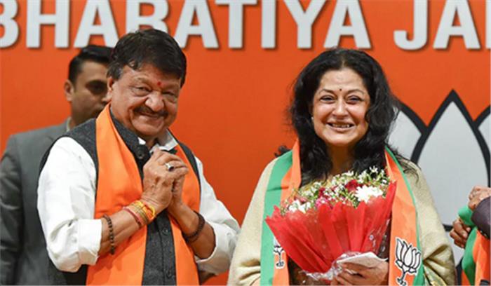अभिनेत्री मौसमी चटर्जी भाजपा में शामिल अभिनेत्री मौसमी चटर्जी भाजपा में शामिल