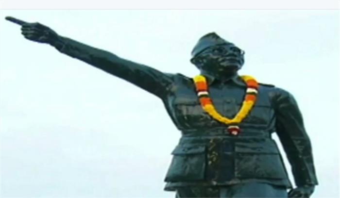 सुभाष चंद्र बोस को मोदी, राहुल ने दी श्रद्धांजलि