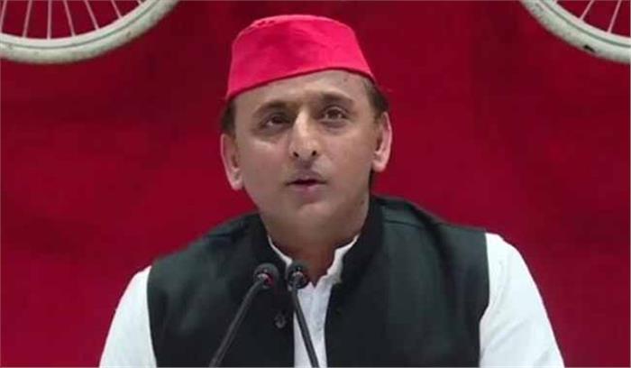 लोकतंत्र में बहुमत नहीं, लोकमत होता है बलवान : अखिलेश