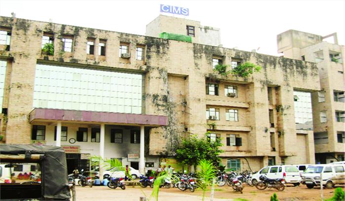 झोलाछाप डॉक्टर इलाज से बालिका की मौत