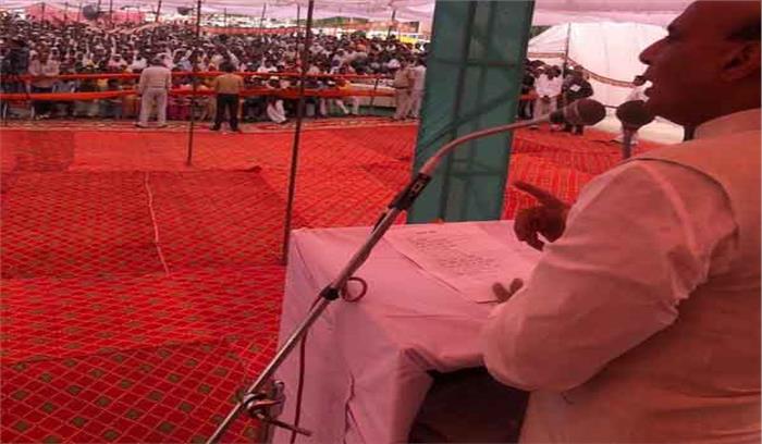 मोदी के नेतृत्व में दुनिया में बज रहा है भारत का डंका: राजनाथ मोदी के नेतृत्व में दुनिया में बज रहा है भारत का डंका: राजनाथ