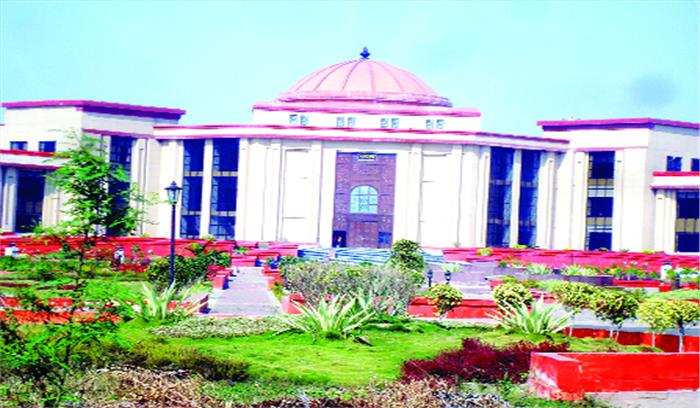 स्थानांतरित पटवारी को रिलीव करने का आदेश