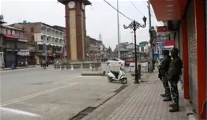 हिरासत में कश्मीरी नेताओं को सुविधाओं का अभाव : रिश्तेदार