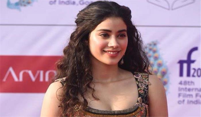 मेरे ऊपर दबाव है लेकिन मैं ध्यान नहीं देती: जाह्नवी कपूर