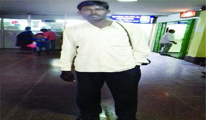 डायलिसिस कराने 6 माह से चक्कर काट रहा मरीज