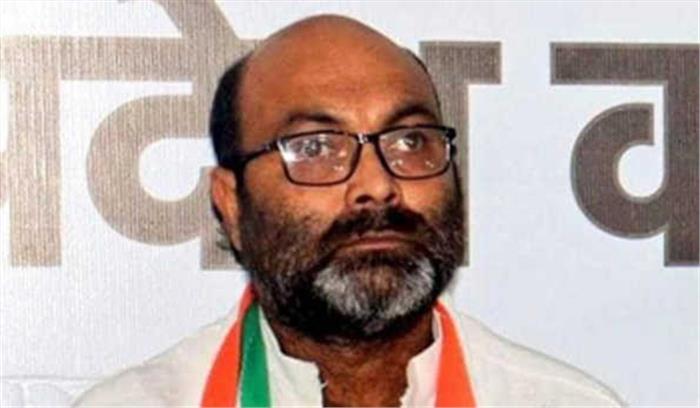 तानाशाह की भाषा बोल रहे हैं शाह : लल्लू