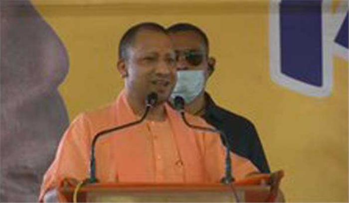 दीदी को राम से चिढ़ और भगवा से घबराहट : योगी