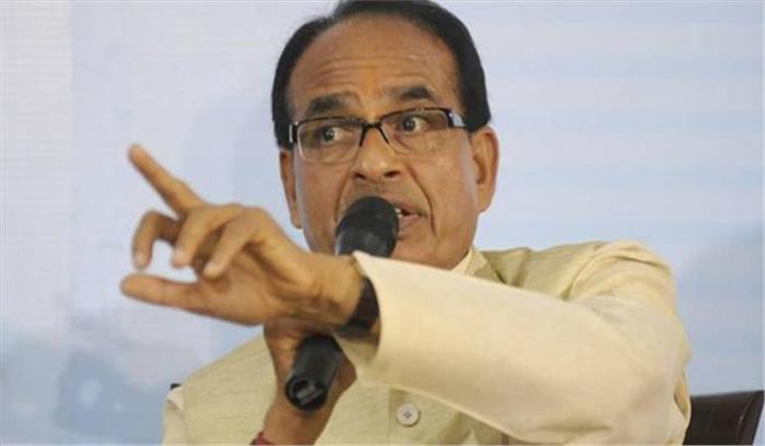 दिग्विजय मजबूर मुख्यमंत्री थे : शिवराज