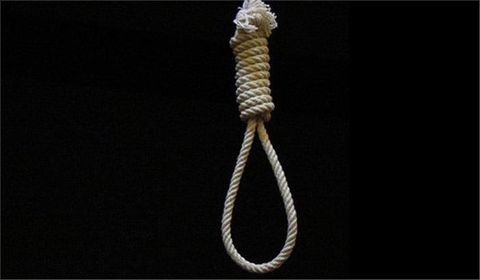 बीमारी से तंग आकर युवक ने लगाई फांसी