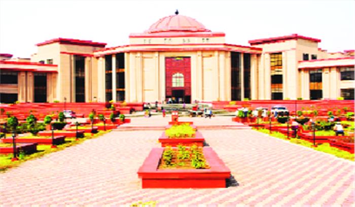 महिला व्याख्याता का तबादला निरस्तीकरण आदेश खारिज