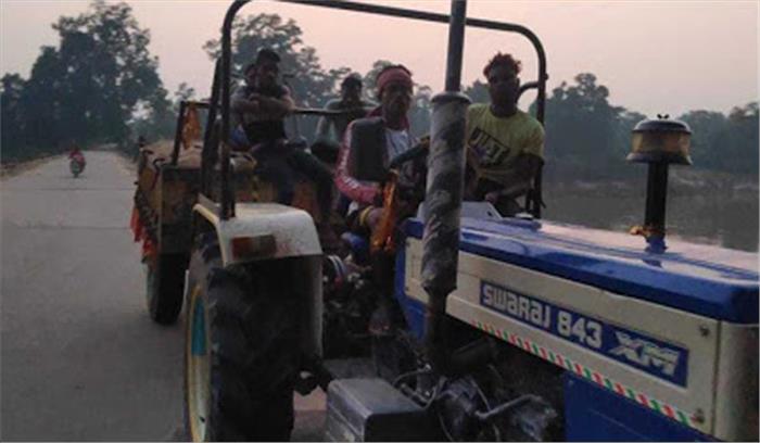 जिले में रेत के अवैध परिवहन पर लगाम नही, ठेकेदार की मनमानी चरम पर