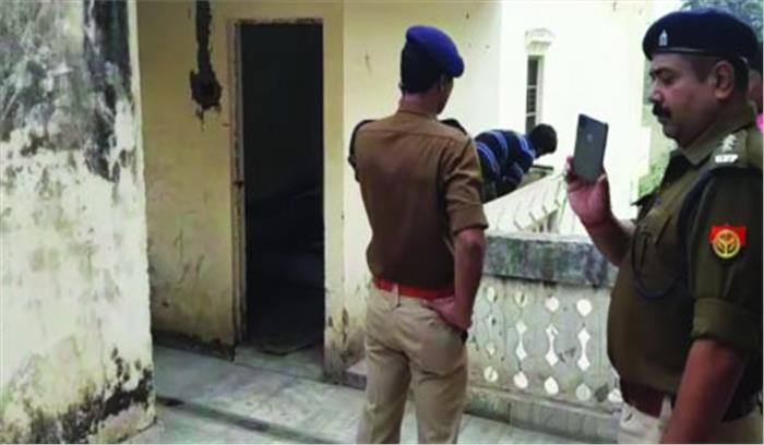 सुंदर भाटी के भाई व भतीजे के घर की हुई कुर्की