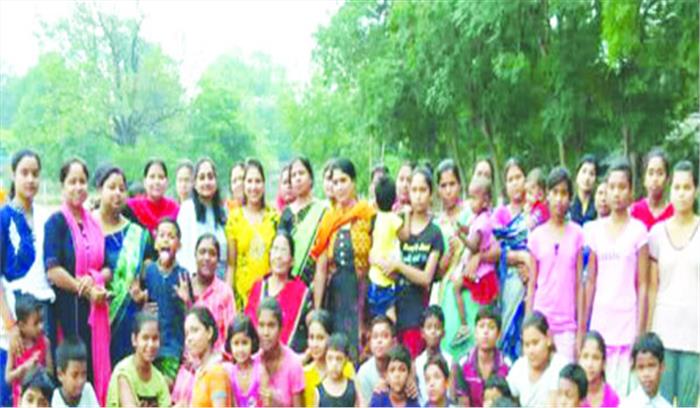 पुलिस लाइन में लगी दिव्य शक्ति की मस्ती की पाठशाला