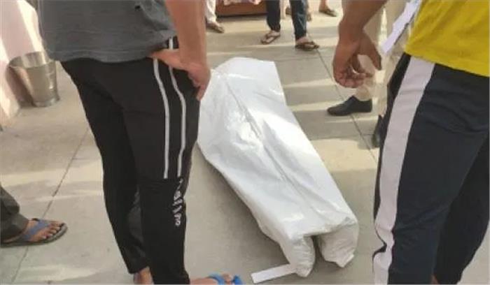 डॉक्टर आत्महत्या कांड में विधायक और साथी को पुलिस ने किया तलब डॉक्टर आत्महत्या कांड में विधायक और साथी को पुलिस ने किया तलब