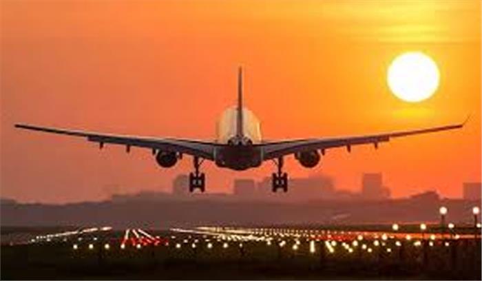घरेलू उड़ानों की संख्या शुक्रवार को 697 पर पहुँची