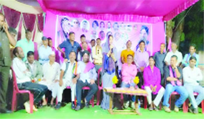 सभी वर्गों के समान विकास के लिए जोगी की सरकार बनाएं : ऋचा