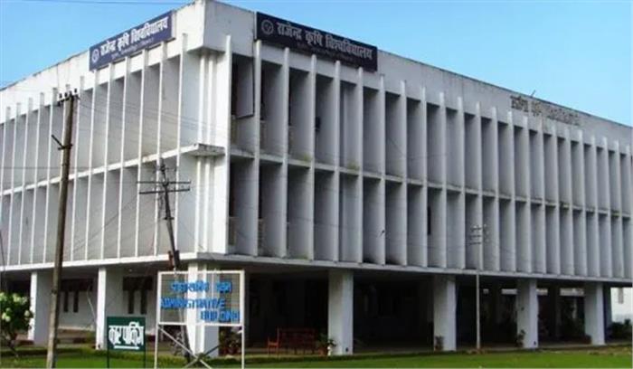 नाव पर सौर ऊर्जा से सिंचाई की तकनीक का विकास