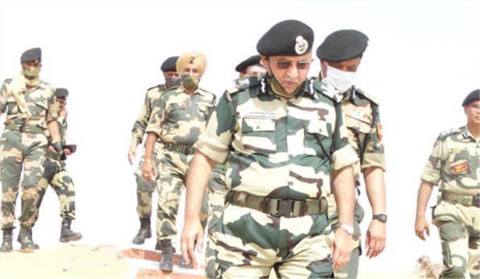 ड्रोन के खतरे के बीच बीएसएफ महानिरीक्षक ने लिया जायजा