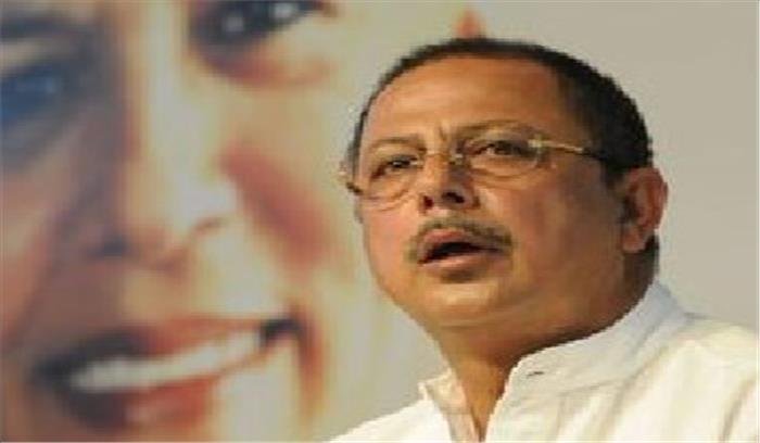 सूखे के लिए विशेष पैकेज की मांग