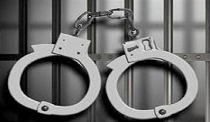 मादक तस्कर चरस समेत गिरफ्तार मादक तस्कर चरस समेत गिरफ्तार