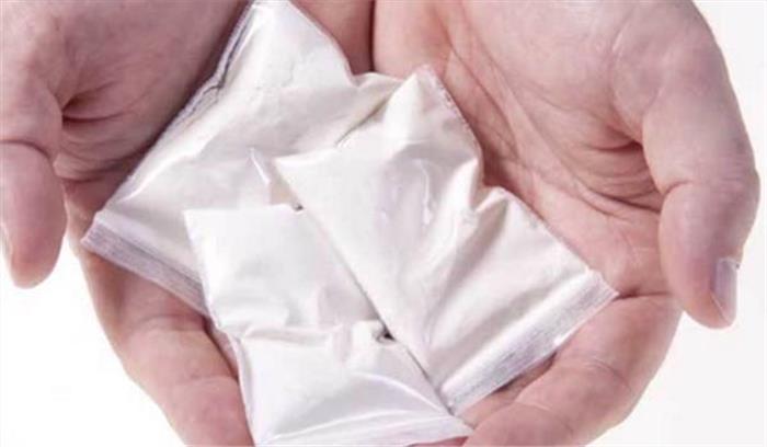 नशीले पदार्थ के साथ दो महिला गिरफ्तार