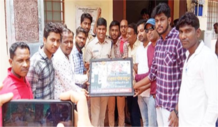 दल्लीराजहरा : पौधों की सुरक्षा एवं देखभाल के लिए बांस प्रदान करने की मांग