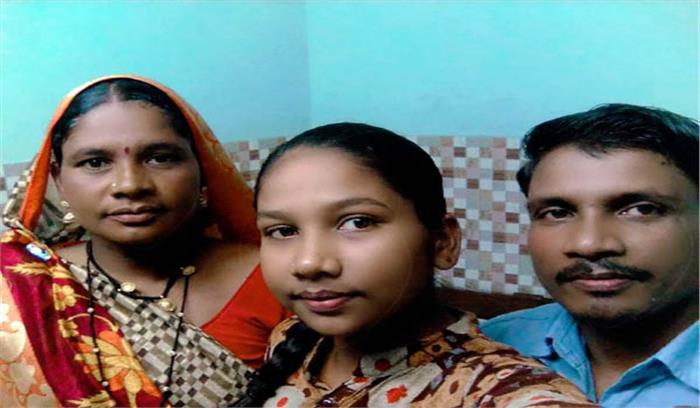 दल्लीराजहरा : प्रयास विद्यालय की छात्रा योगमाया का सिम्स बिलासपुर के लिए चयन