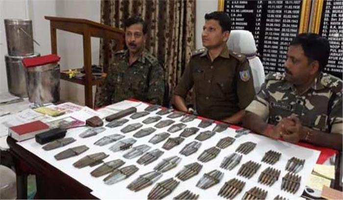 दुमका से भारी मात्रा में विस्फोटक बरामद