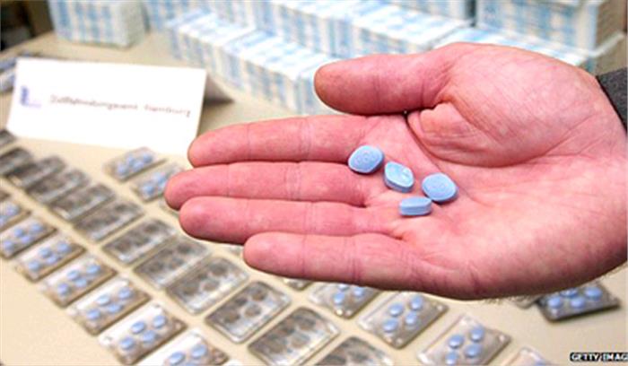 नकली दवा बनाने वाले का भंडाफोड़