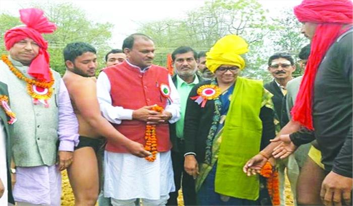 बनारस के पहलवान बालमुकुंद को मिला भारत केसरी सम्मान